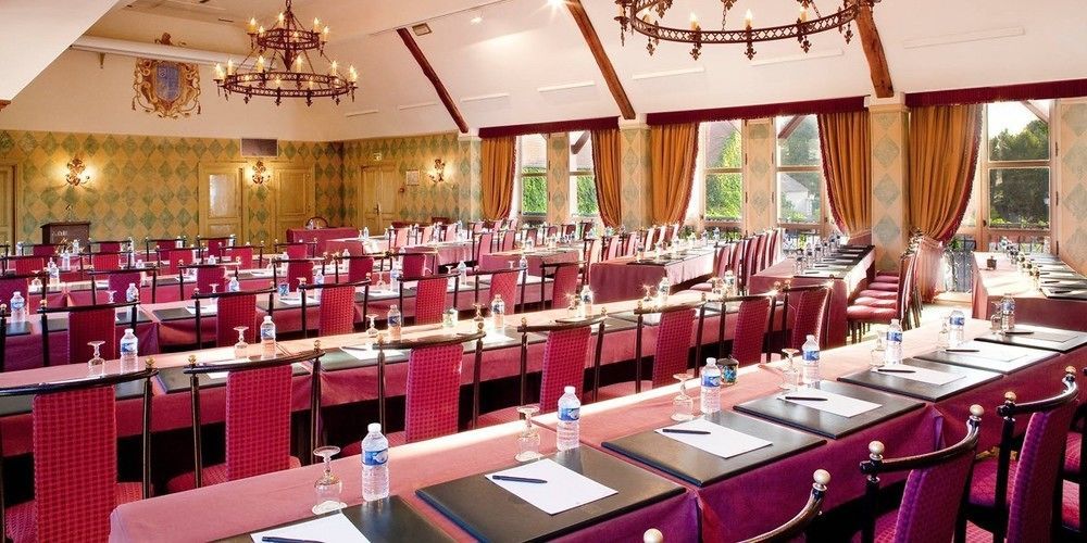 מלון Le Manoir De Gressy מראה חיצוני תמונה